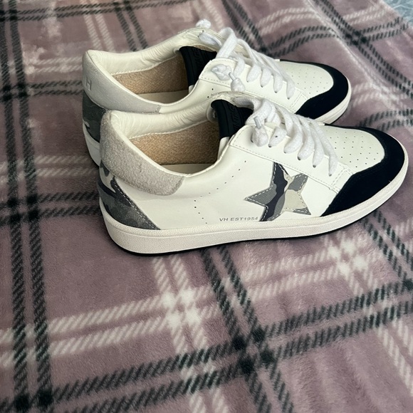 VINTAGE - Picture 2 of 5